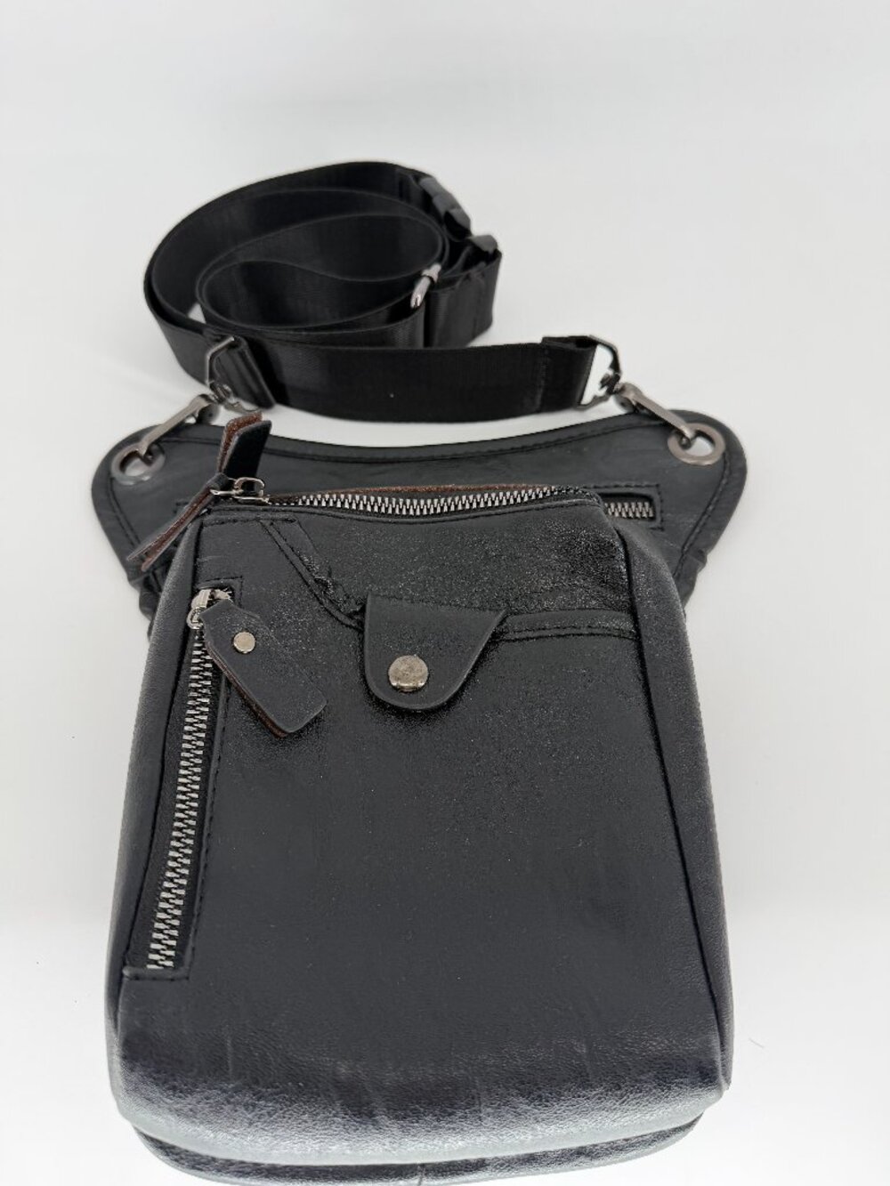 Unbranded Black Leather crossbody or fanny pack bag